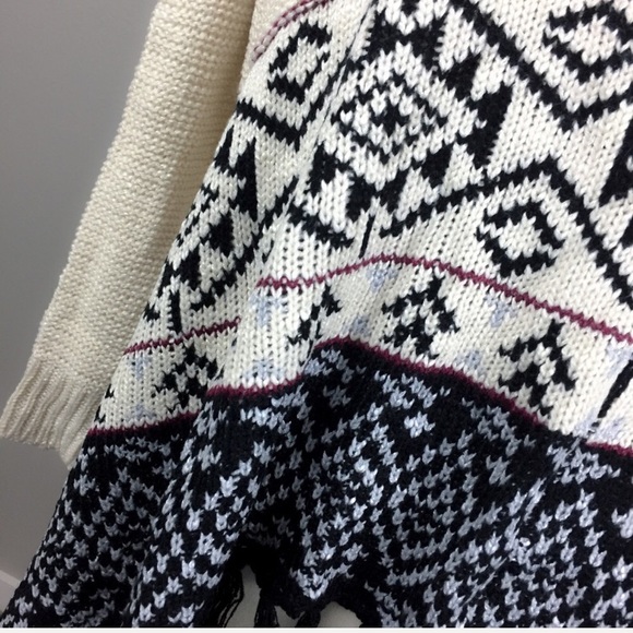 BOHO TRIBAL KNIT TASSEL WATERFALL CARDIGAN - Picture 6 of 8